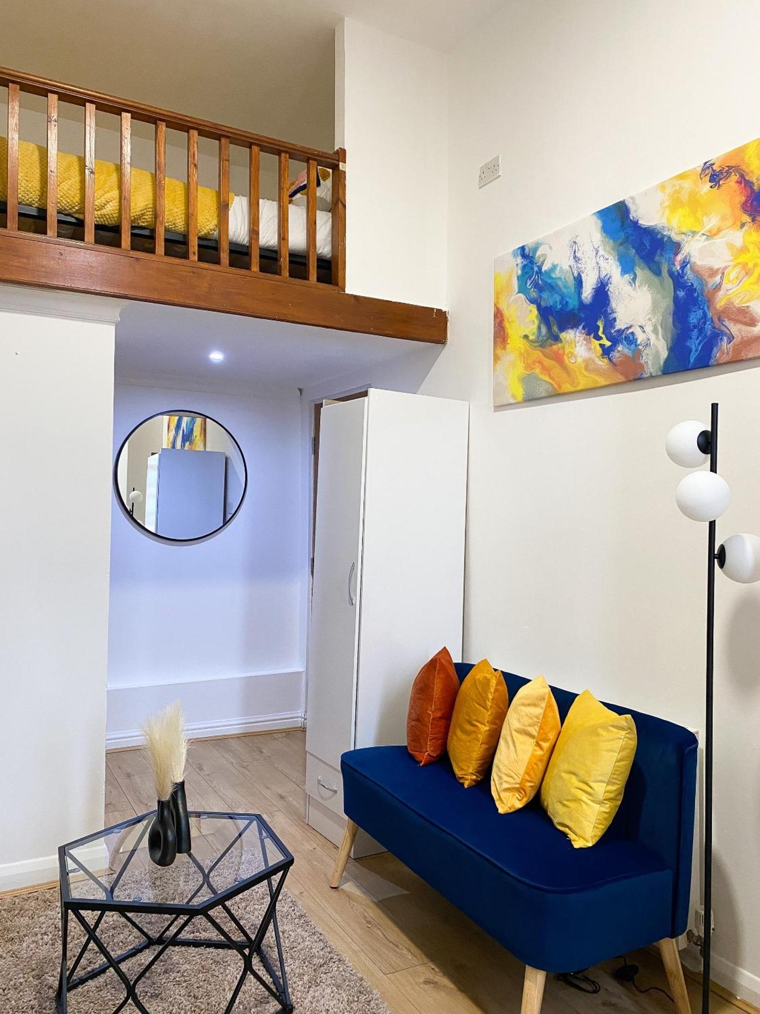 Modern Studios Queenspark 伦敦 客房 照片